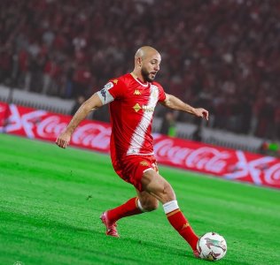 الوداد يُعلن إصابة أمرابط