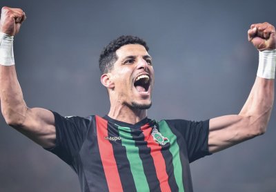 الفحلي يتقدم لاعبي الجيش الملكي في اللائحة الأولية للفريق الوطني