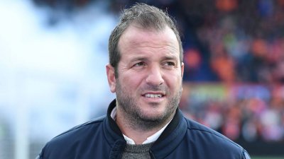 لاعب سابق للطواحين يسيء لمغاربة هولندا