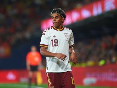 هل يدفع لامين جمال ضريبة اختياره لإسبانيا؟