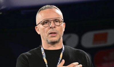 وهبي يعول على نايف ويطمئن عليه بإستمرار