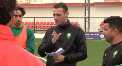 مدرب منتخب أقل من 17 سنة يريد الإستفادة من محترفي أوروبا في  الكان 