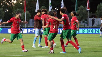 هل تغير الكاف موعد مباراة الأشبال والكامرون؟