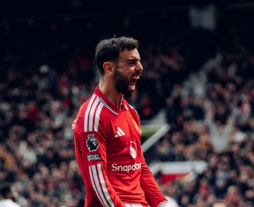 بطولة إنكلترا: برونو فرنانديش أفضل لاعب للموسم
