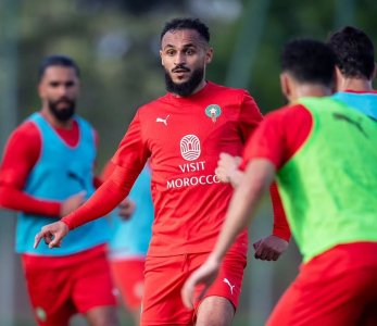 سفيان بوفال: اشتغلت كثيرا لأعود المنتخب المغربي