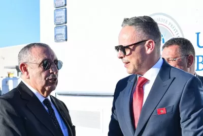 العمراني سفير المغرب بأمريكا يستقبل الفريق الوطني