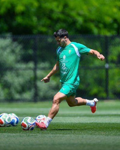 بالصور.. المنتخب المغربي يكثف استعداداته قبل مواجهة نظيره البرازيلي،في غياب الزلزولي ومزراوي