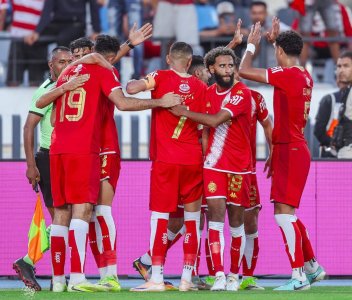 البطولة الاحترافية: كلاسيكو الجيش والوداد يتصدر قمم الدورة 24